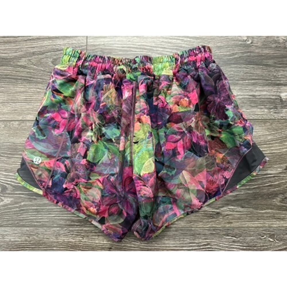Lululemon Hotty Hot Low-Rise Lined Short 4" Vivid Floral Tone Multi GraphiteGrey - Picture 5 of 8